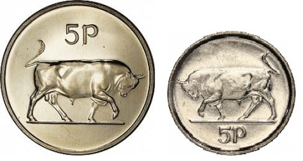 Apart from the obvious difference in size/weight on the Type II Ireland 5p coin, the bull on the reverse side faces left.