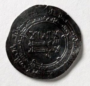 A coin minted in 921 or 922 for Nasr II ben Ahmad, an Arabic ruler (913-43), found in a hacksilver hoard buried at Storr Rock in Skye, Scotland