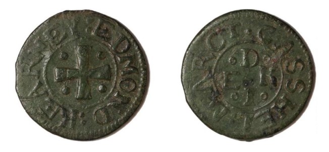 Edmond Kearney's Penny Token (Cashel, Co Tipperary) Obv. A plain cross with a pellet in each quarter. EDMOND . KEARNEY Rev. Initials & denom E . K. 1D. with four small annulets. CASHELL . MARCT Wt. 2.11g W.145